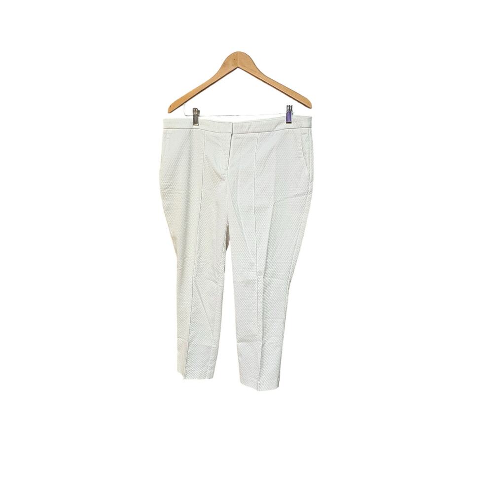 St Tropez West White Embossed Pattern Textured Creased Dress Pants 10